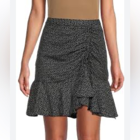 Max Studio Ruffle Mini Skirts, Side‎ Zip, Women’s Medium - Picture 1 of 13